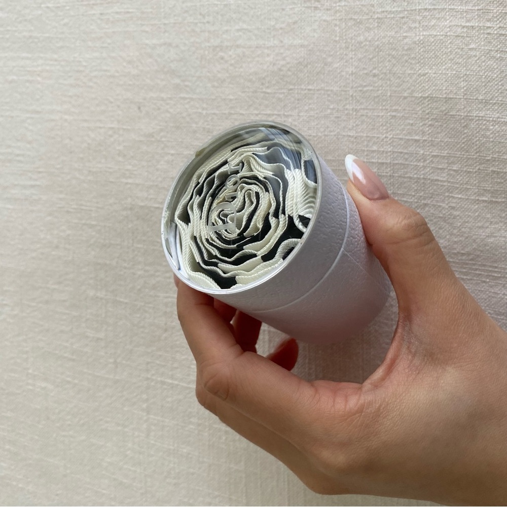 Christian Dior J'adore Striped Mitzah Scarf - Picture 16 of 17